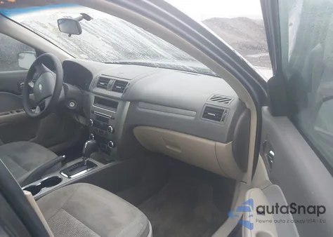 2012 Ford Fusion Se z USA, uszkodzony, nr VIN 3FAHP0HA9CR154230